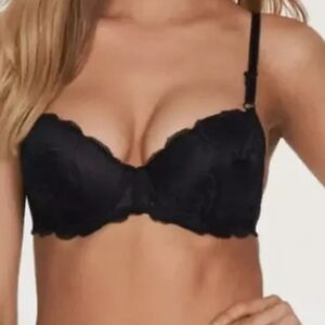Frederick's of Hollywood,NWT, Black Lace Take My Heart Contour Bra Women's 34A